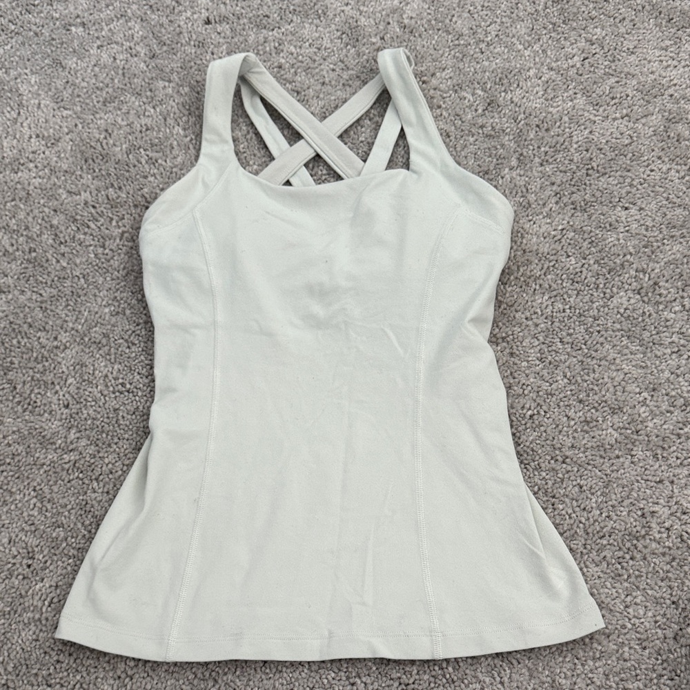 Lululemon tank with bra